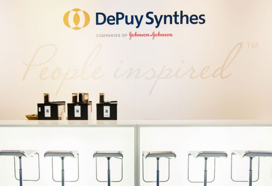 Messestand depuy synthes mueller messebau dkou2014 17