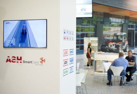 Messestand ash aebi schmidt mueller messebau SuissePublic2017 9