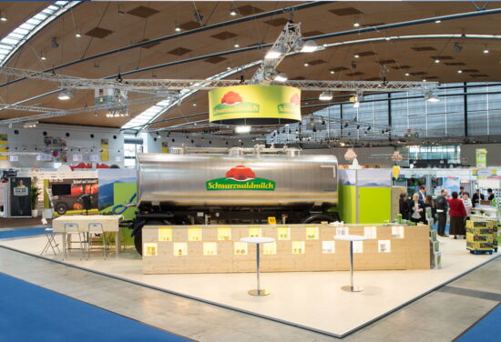 Messestand schwarzwaldmilch mueller messebau edeka innovationsmesse17 15
