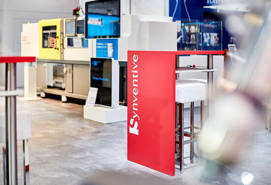 Messestand maenner thermoplay synventive mueller messebau k 2016 27