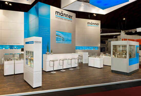 Messestand maenner mueller messebau fakuma2011 3