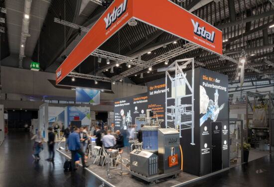 Messestand ystral mueller messebau powtech2022 2