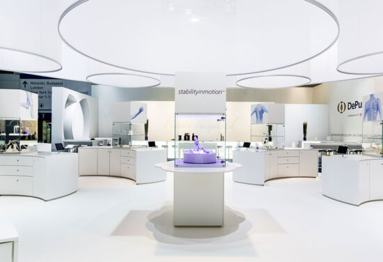 Messestand depuy synthes mueller messebau dkou2014 05
