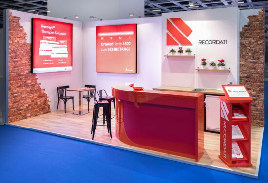 Messestand recordati mueller messebau dkou2022 1