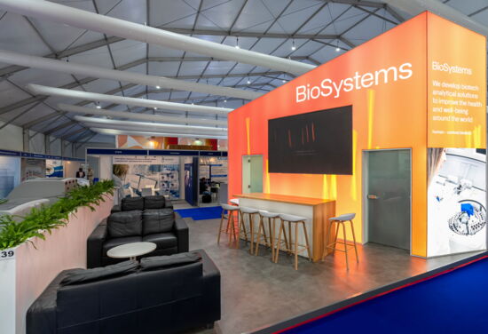 Messestand biosystems mueller messebau medlab 2024 1